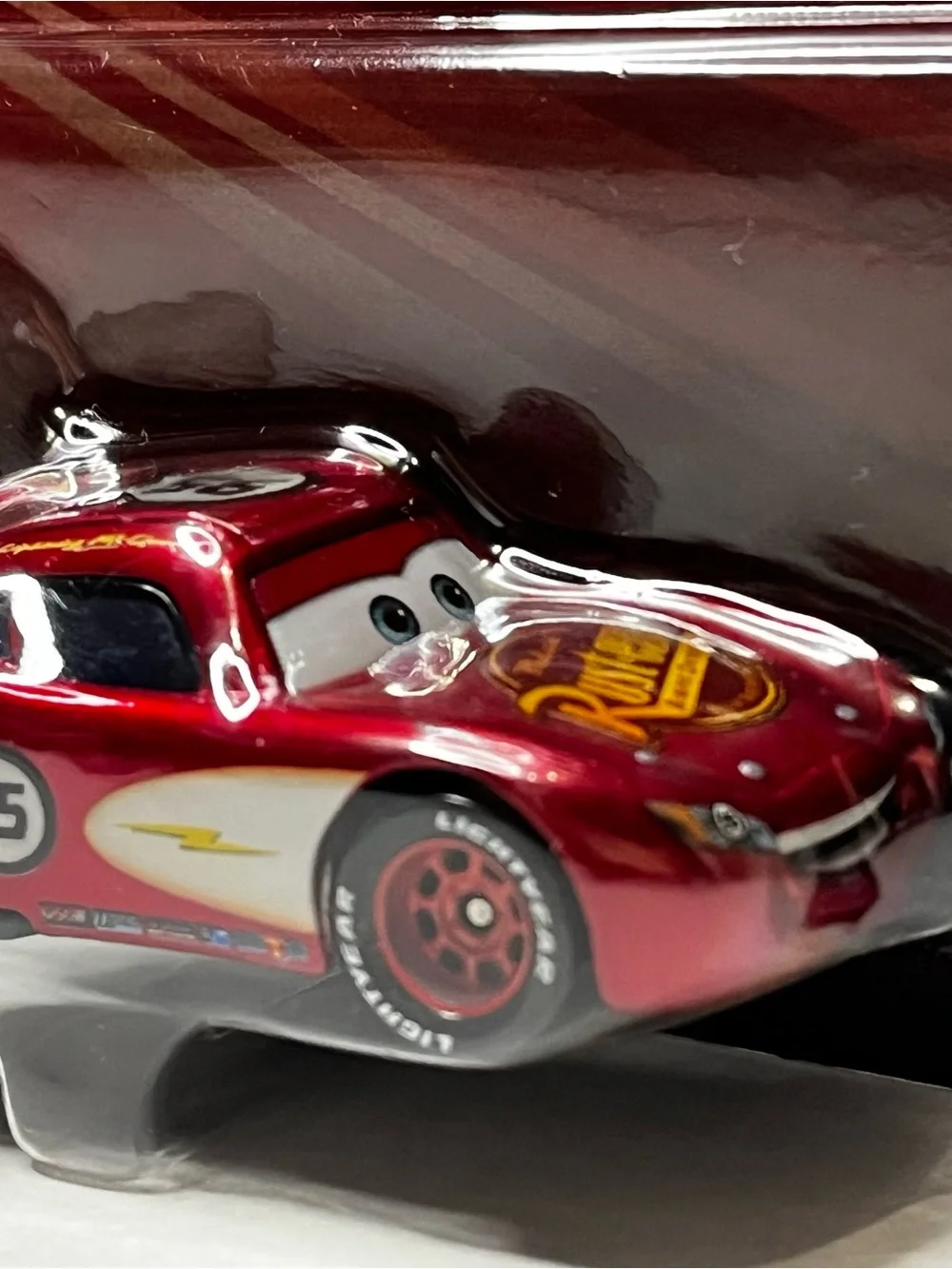 Disney Pixar Cars Radiator Springs Metallic Lightning McQueen Diecast Mattel New
